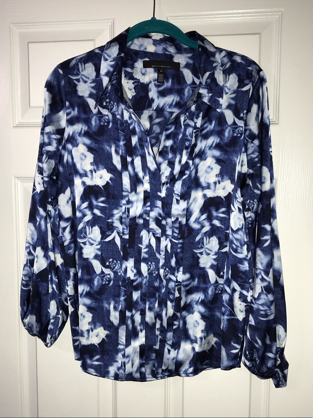 White House Black Market Navy and White Floral Button-Down Shirt